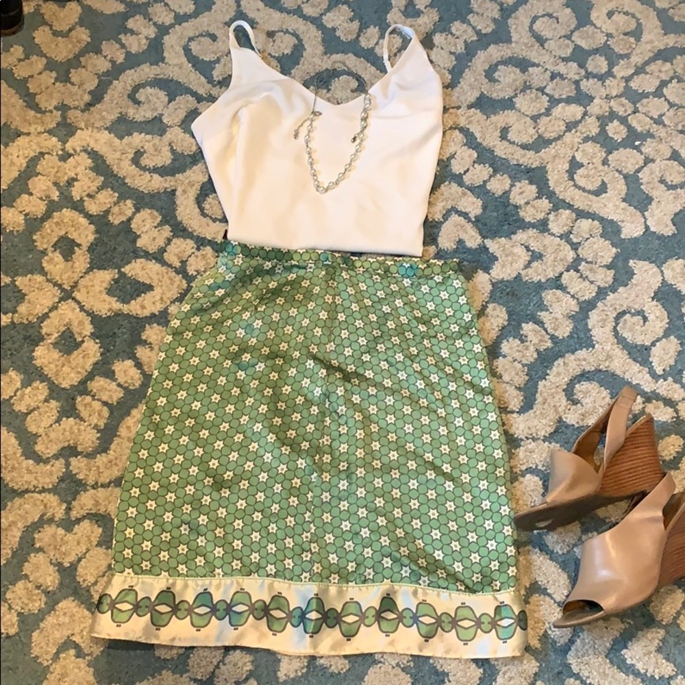 Max Studio Beige Green Silk Skirt - size 2